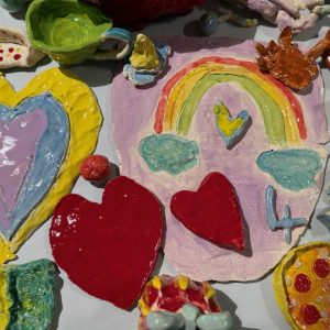 Me Time Kera­mik Young­ster (2 Ter­mi­ne)<br> Heike Keller <br> ab 14.04.2026